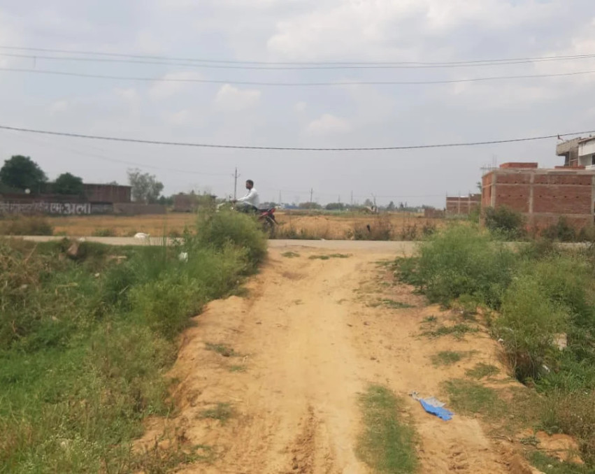 Utichpur Plots